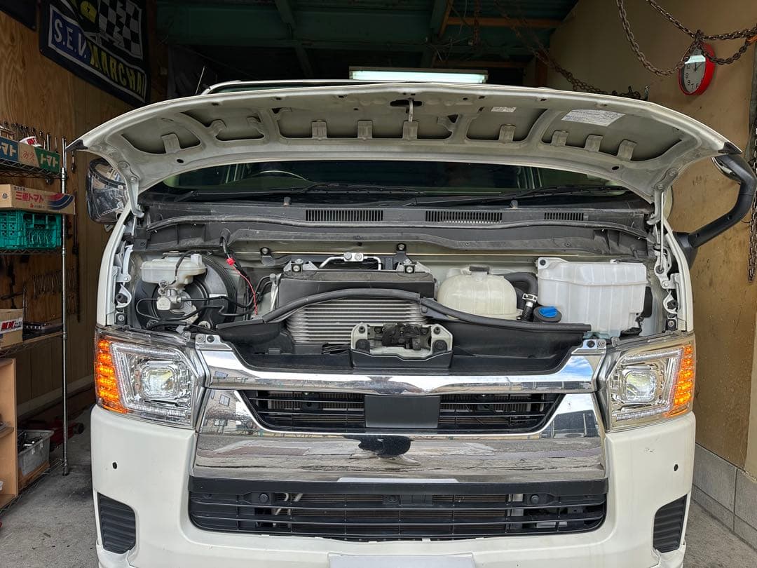 【COPLUS】ハイエースLEDヘッドライト　流れるウインカー