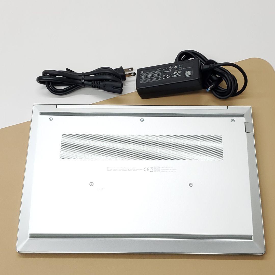 【商品番号1936】hp 13.3型ノートパソコン　2023年製