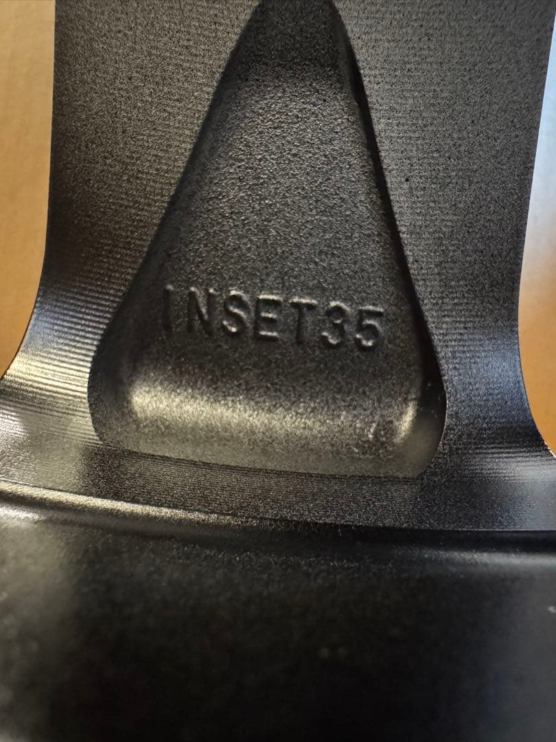 トヨタクラウンスポーツ純正21インチホイールセットセンターオーナメント純正ナット