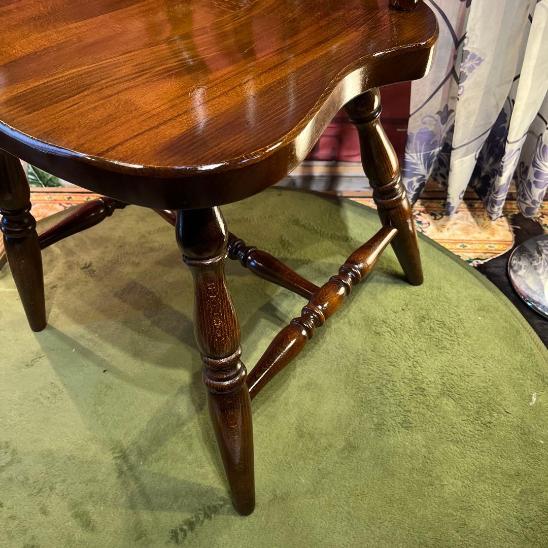 ぶた　L ４　キツツキマーク ヴィンテージ スピンドルチェア　飛騨産業