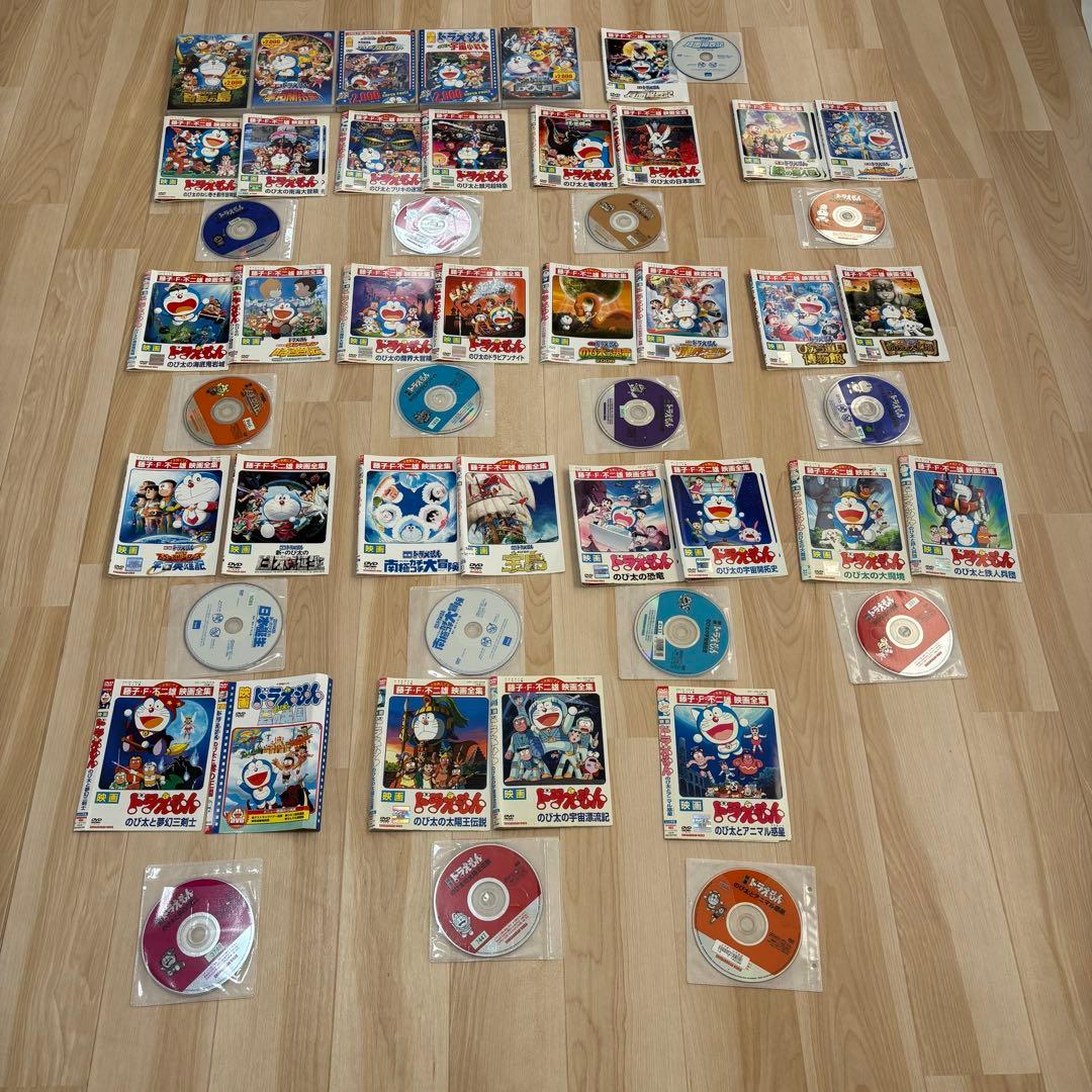 ドラえもん映画　DVD 35作品セット　藤子・F・不二雄　水田わさび　まとめ売り