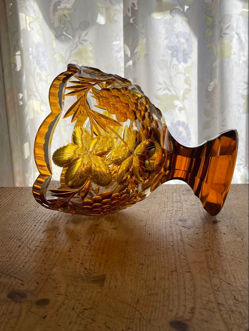 アンバーガラス カット細工コンポート／飾り鉢