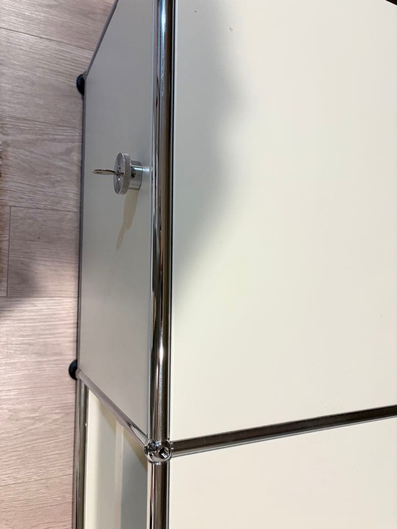 【最終価格】USMハラー　テレビ台　ホワイト　リプロダクト