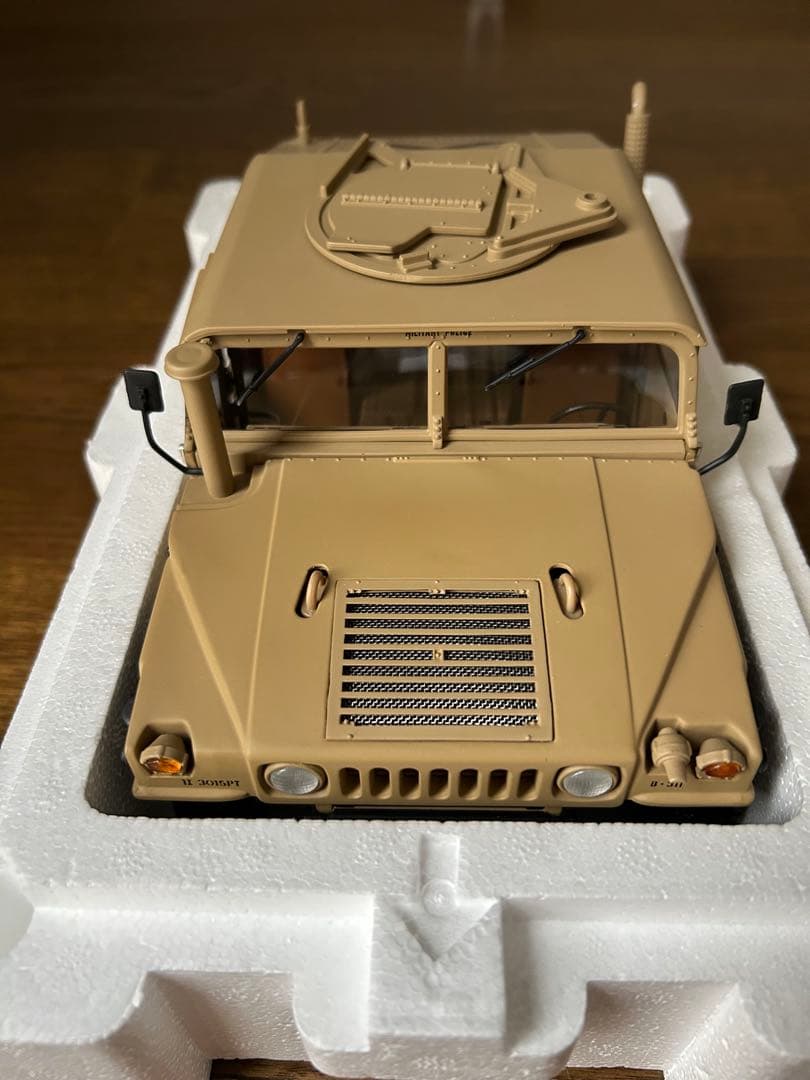 EXOTO 1/18 Hummer Thunder Trac エグゾト ハマー