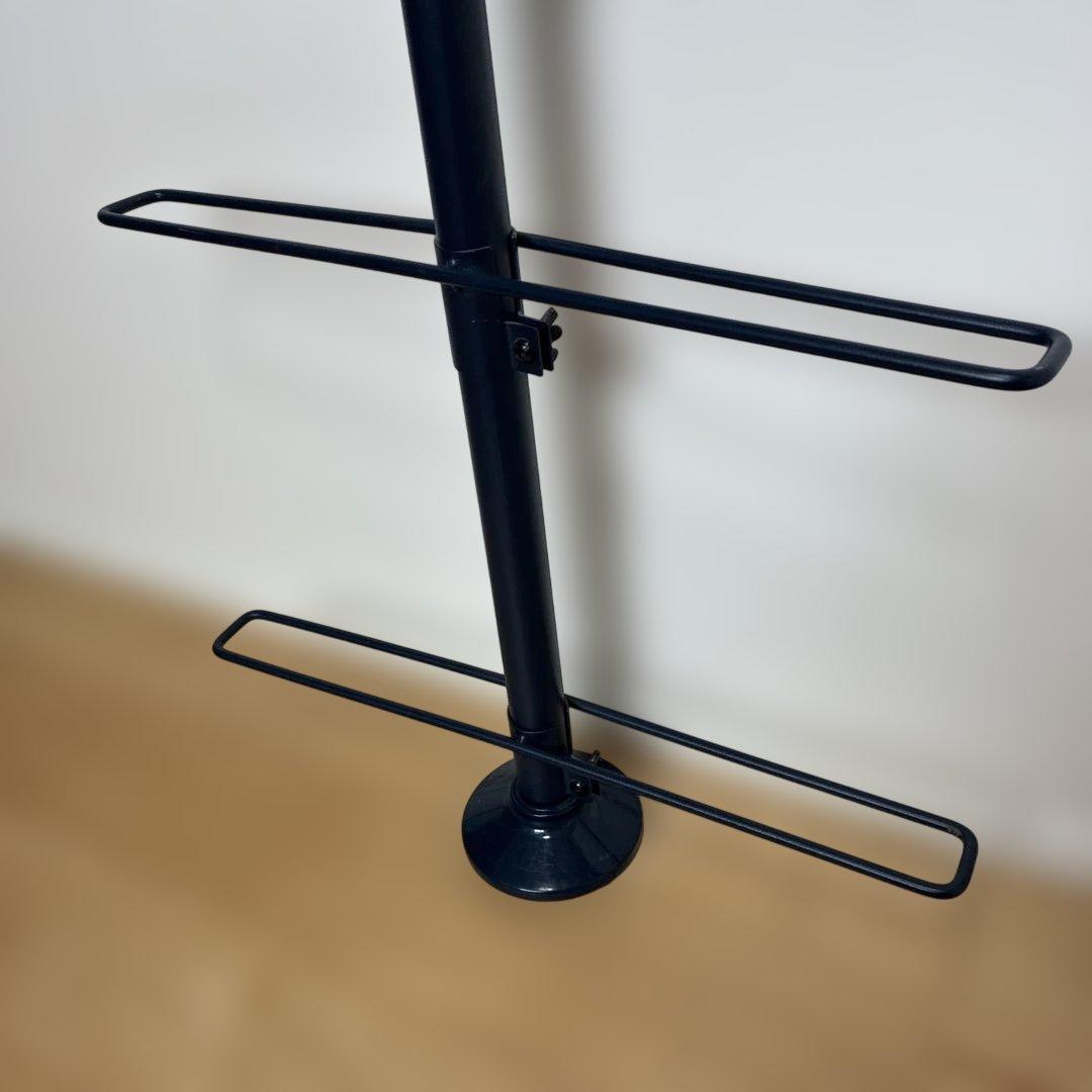 スニーカーディスプレイポール　突っ張りスニーカーラック　中古2セットまとめ売り！