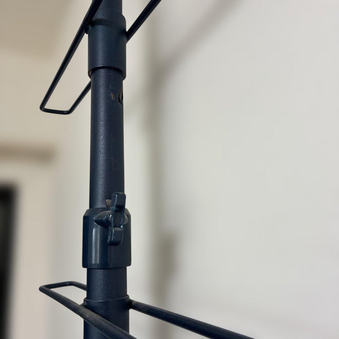 スニーカーディスプレイポール　突っ張りスニーカーラック　中古2セットまとめ売り！