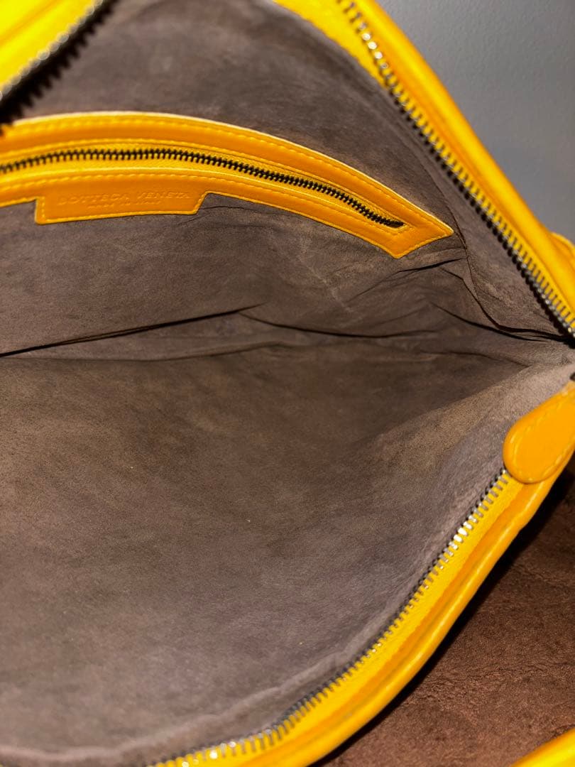 ボッテガヴェネタBOTTEGA VENETAイントレチャートショルダーバッグ