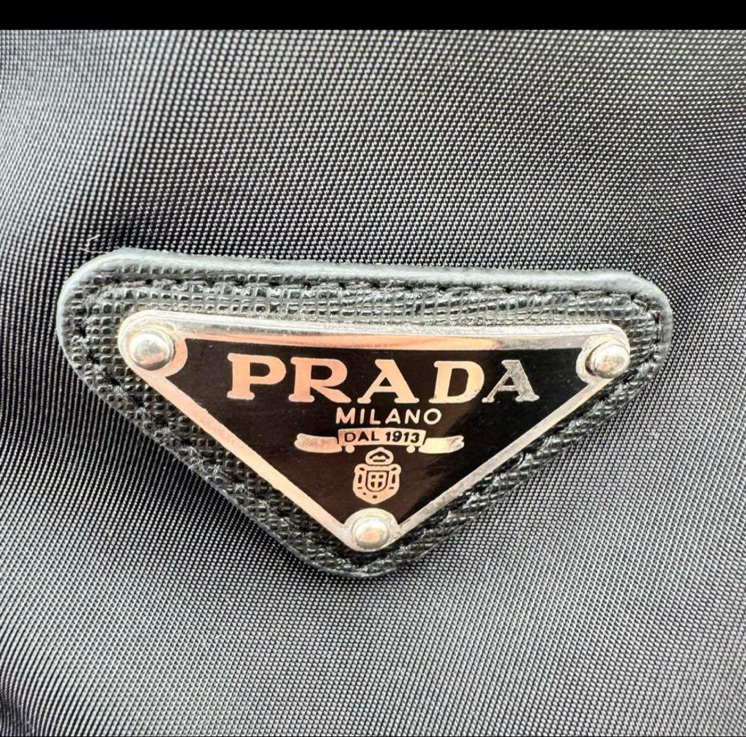 極美品✨PRADA バケットハット　ブラック　ナイロン　三角ロゴプレート