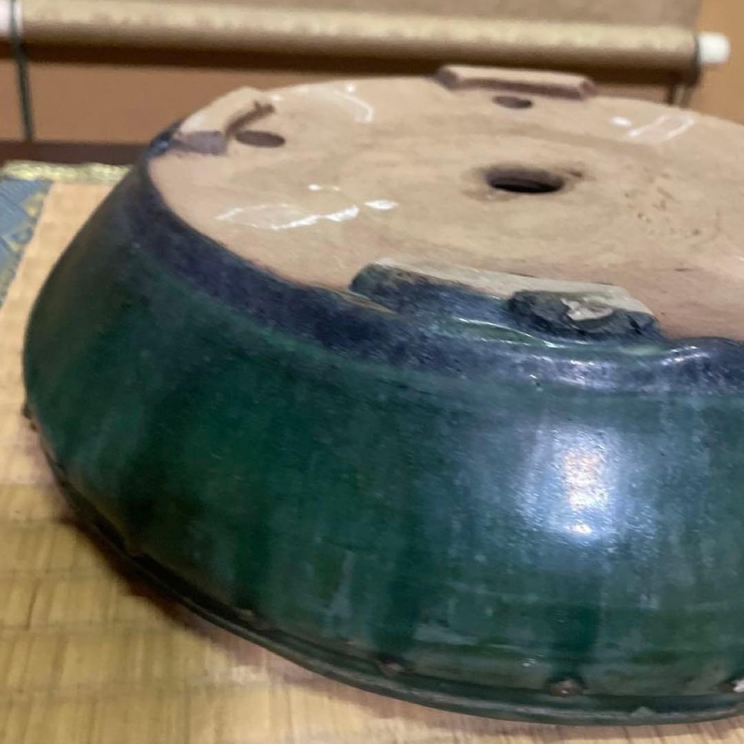 【落款あり】秀峰 鋲打外縁丸太鼓鉢 緑釉 盆栽鉢 丸型鉢 24cm