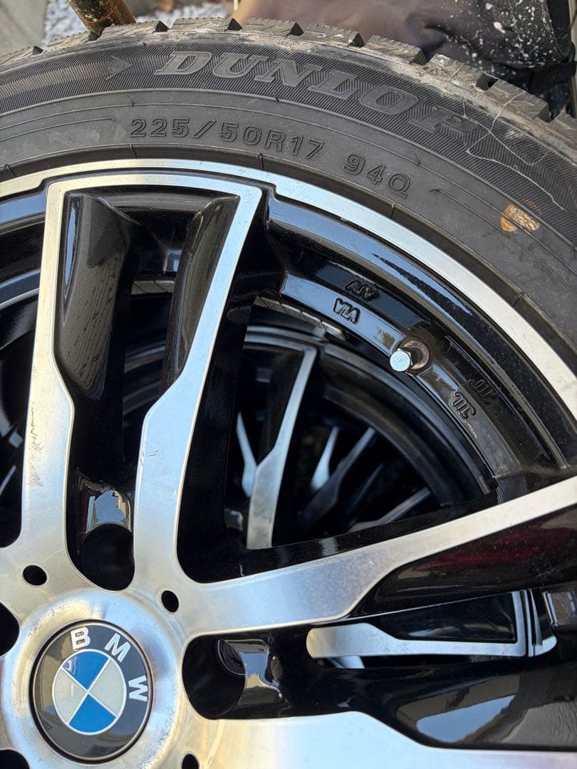 BMW スタッドレスタイヤホイールセット DUNLOP 225/50R17