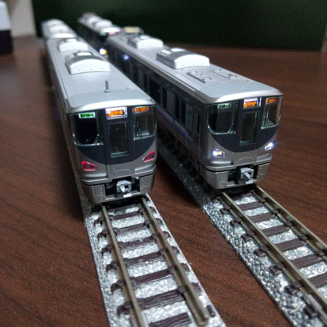 ラウンドハウス 225系5000番台 2編成8両セット