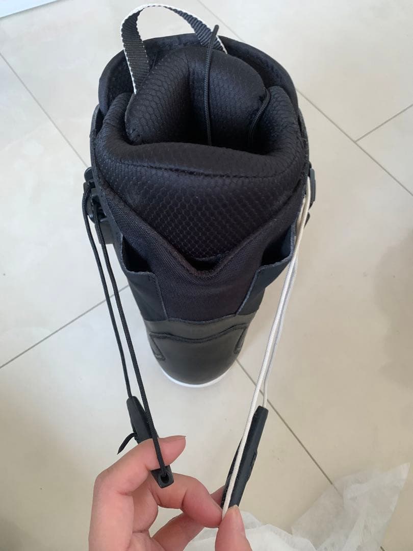 Deeluxe Team ID LARA 23.5cm 熱成形スノーボードブーツ