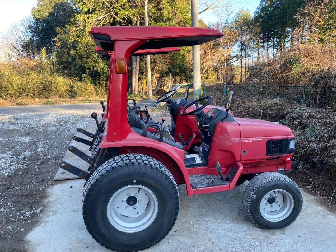 RYOKUSAN Turf Trax 12 トラクター(2台/現状渡し/軽油)