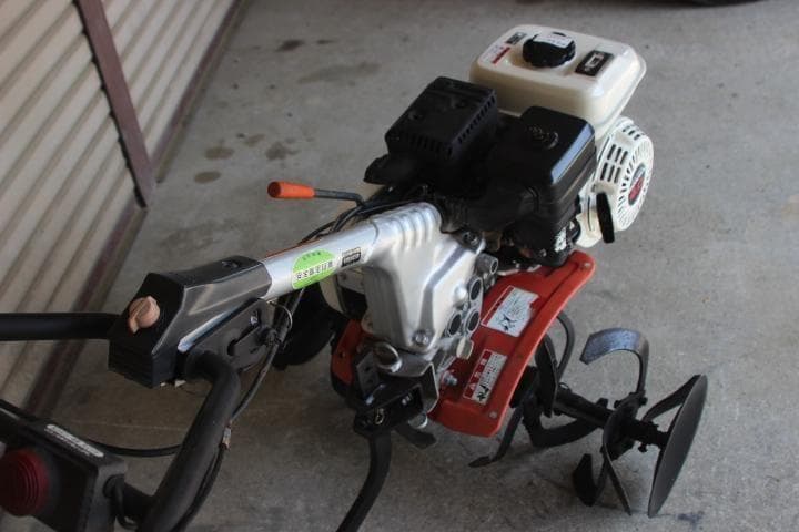 管理機・耕運機　ホンダ　パンチ　F401　バック付き　力強い　A9002