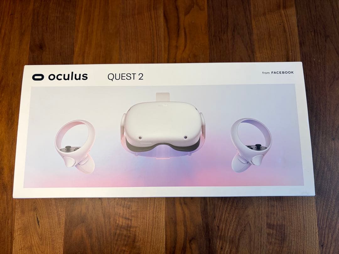   Quest 2 VRヘッドセット 本体とコントローラー
