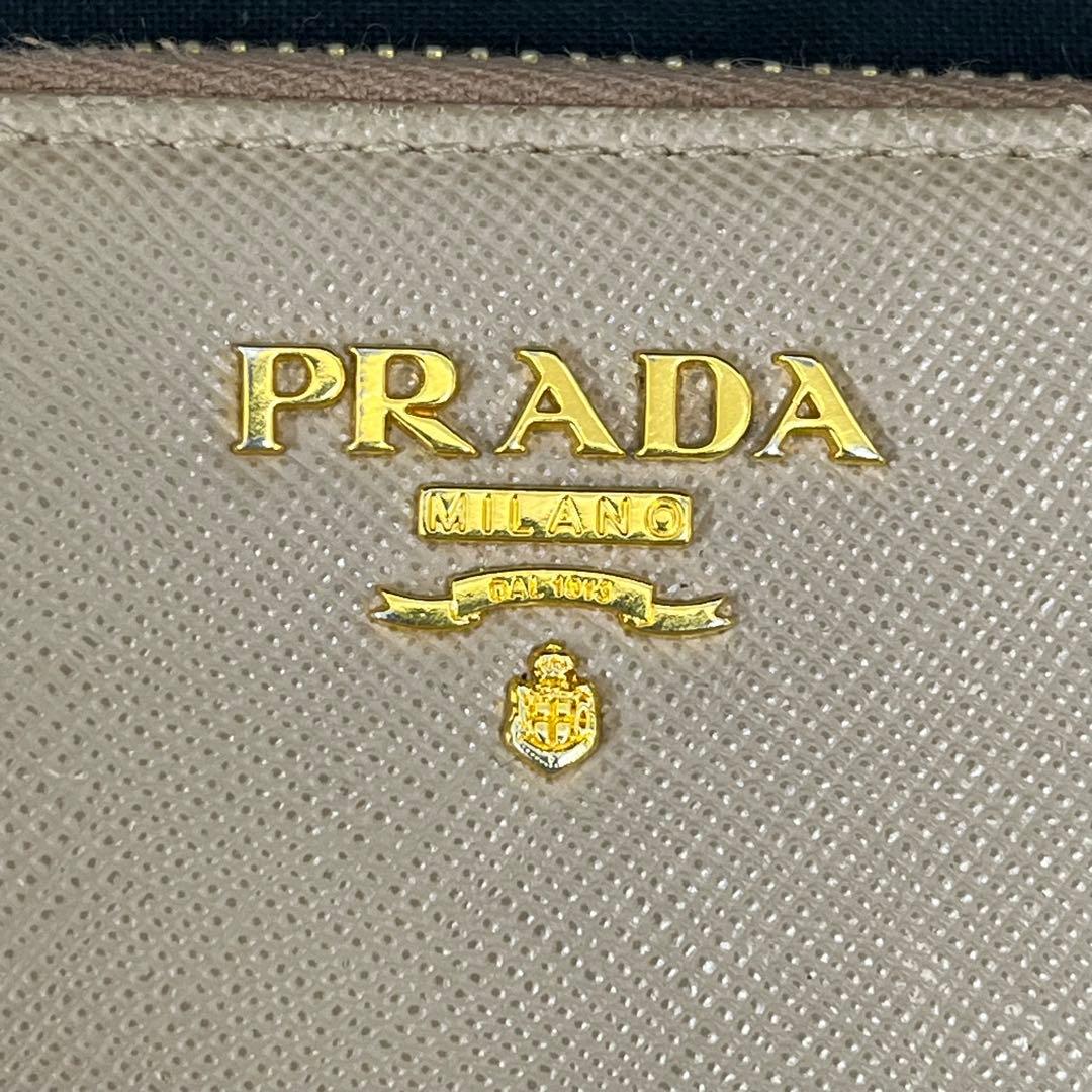 【T】PRADA プラダ サフィアーノ　ケース