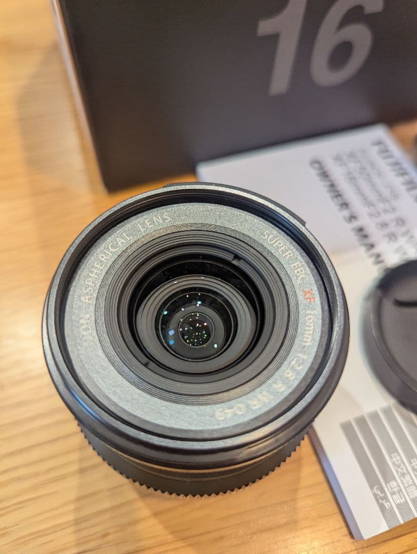 美品Fujifilm XF16mmF2.8 R WR レンズ
