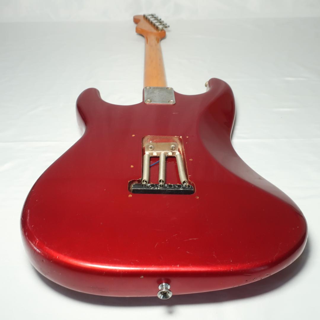 Valley Arts Guitarsペグ装備 ストラトキャスタータイプ ギター