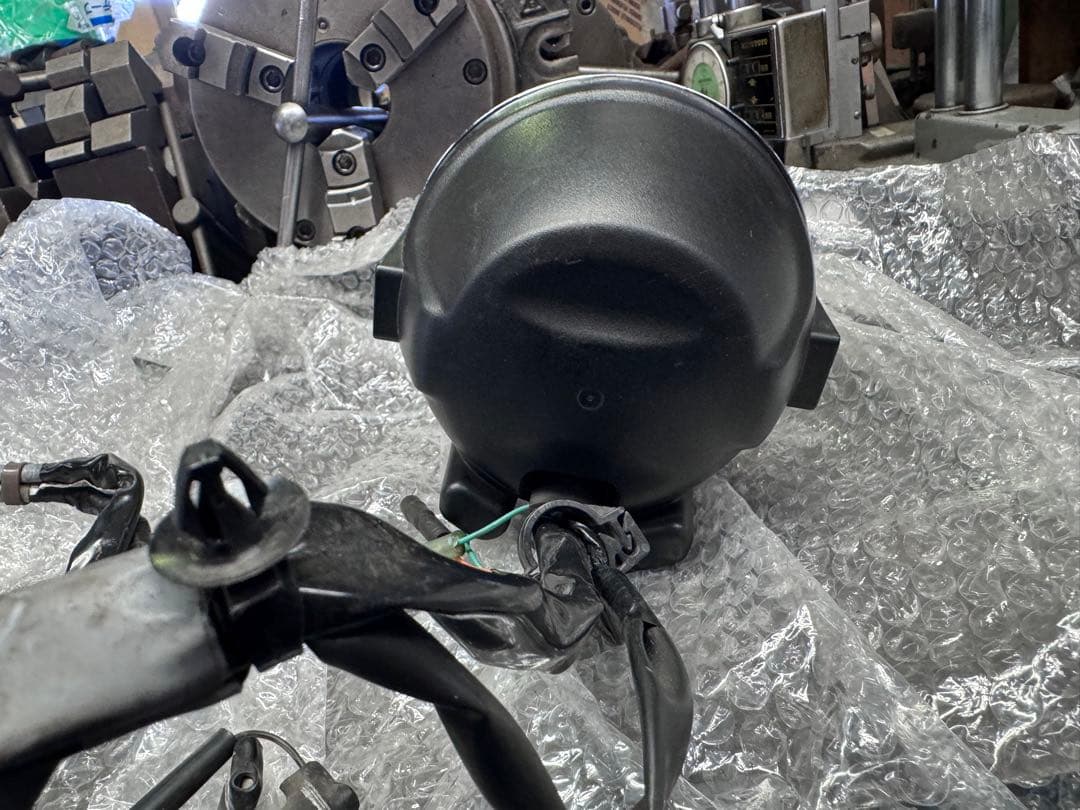 ホンダ　スーパーカブ　純正LED ヘッドライト