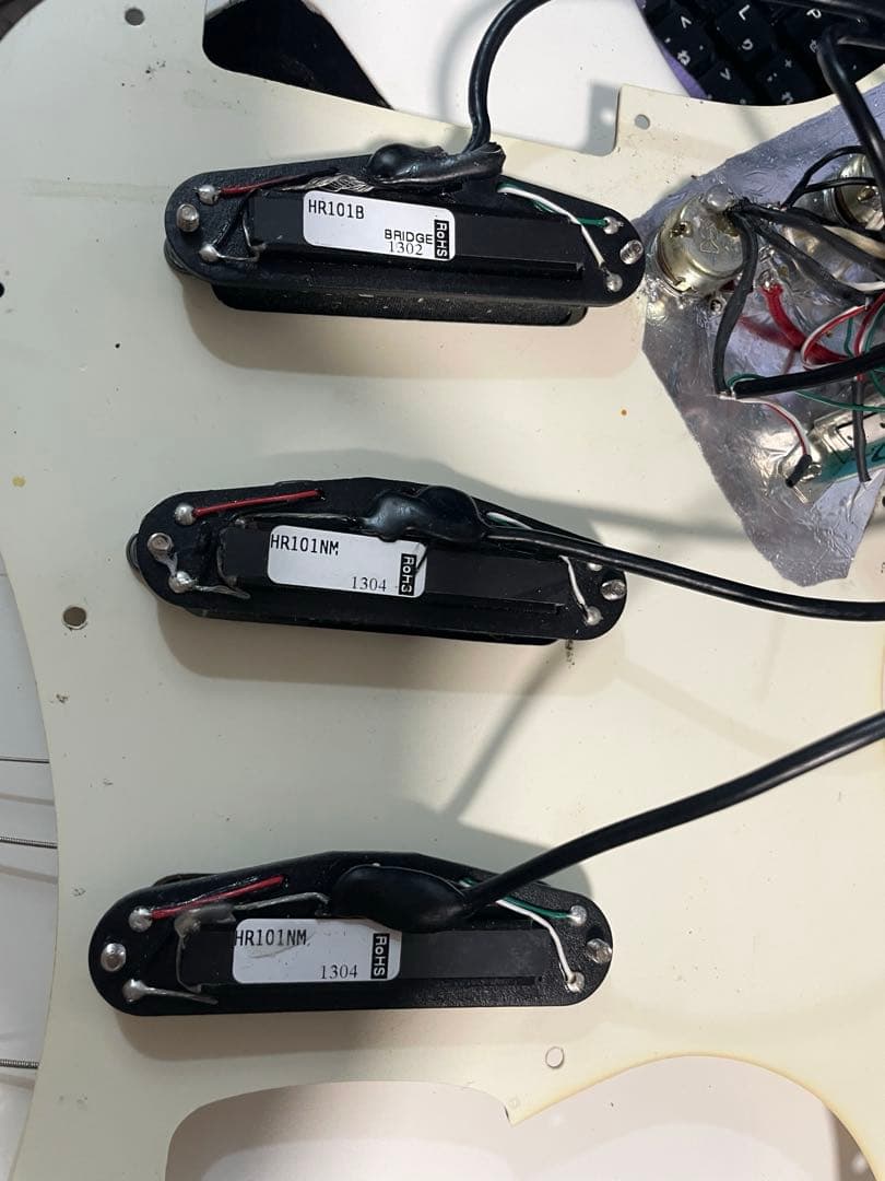 ギター Squier by Fender DELUXE HOT RAILS STRAT