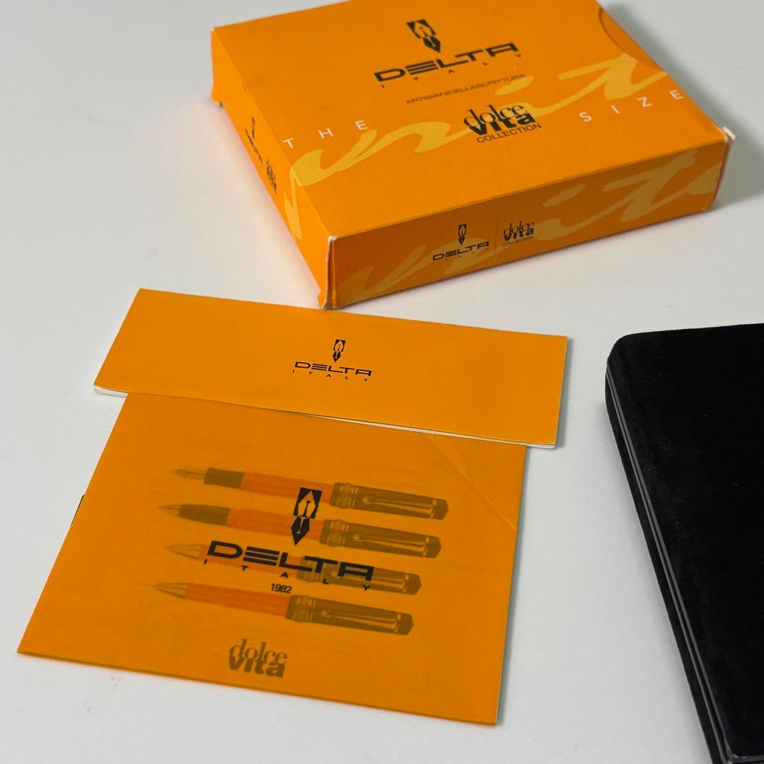 DELTAデルタ　ドルチェビータ　ミディアム　ボールペン