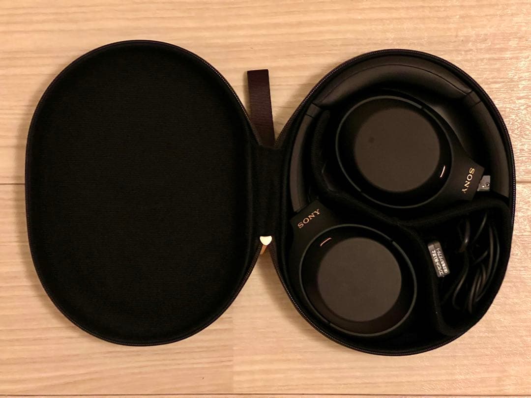 【美品】SONY ワイヤレスヘッドホン WH-1000XM4ブラック