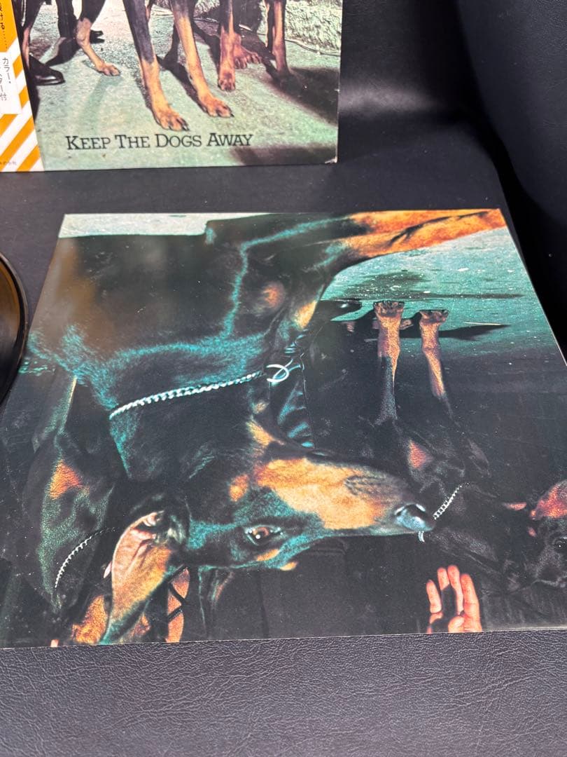 C061 THOR KEEP THE DOGS AWAY 怒りの雷神　ソー