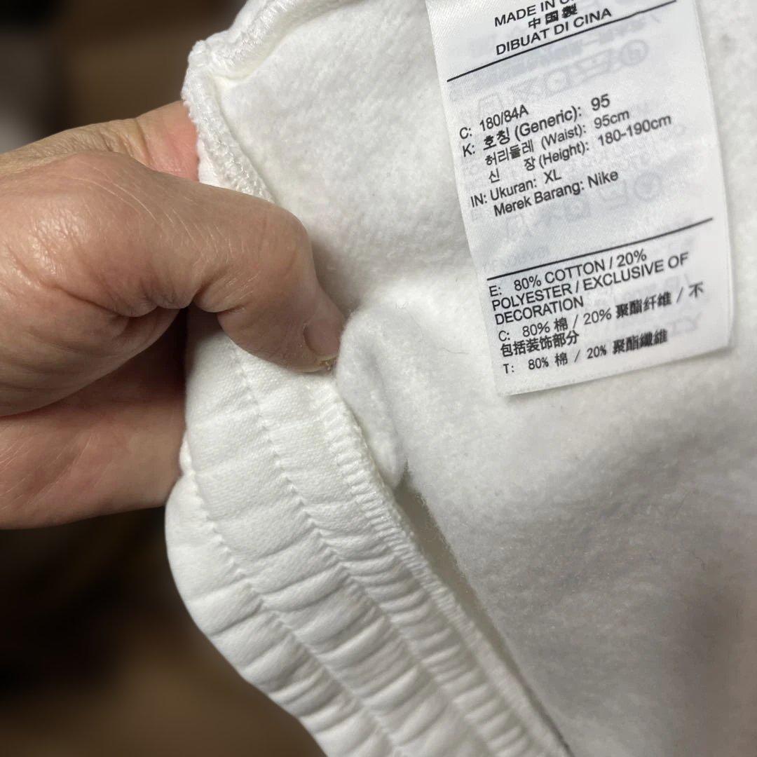 週末セール❣️NIKEジョーダン白❣️スエットセットアップ