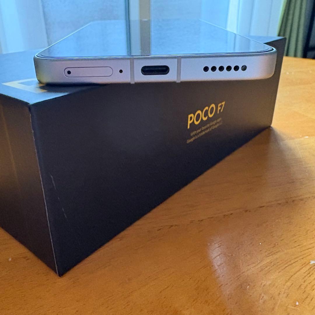 POCO F7 ホワイト 極上美品