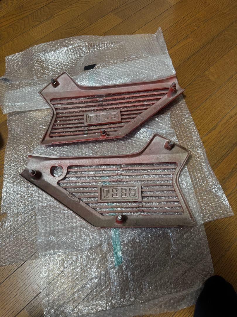 11月20日発送可能　cbx400f 外装