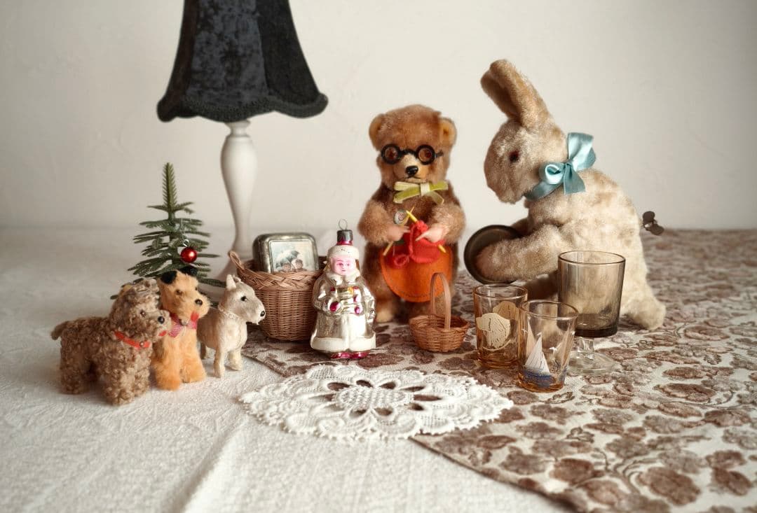 【マリン♡さま】girl ornament ୨୧ .·*°あったかコートの女の子