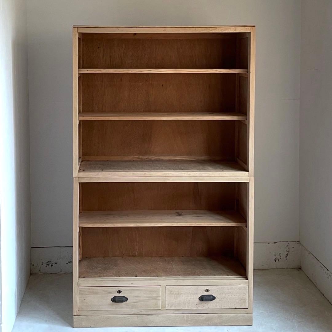 kinariさま専用　古い二段重ねのガラス戸棚　水屋箪笥　レトロ　食器棚