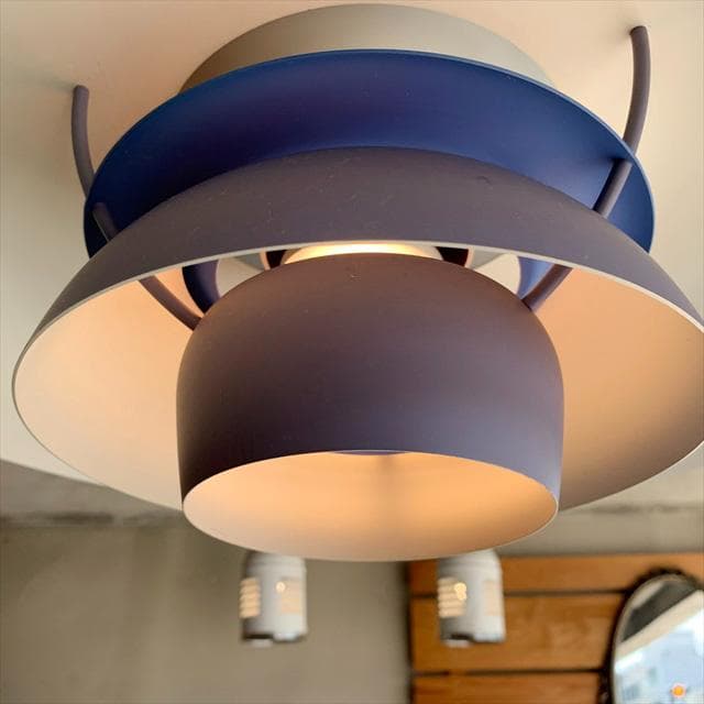 ルイスポールセン社製のPH5ペンダントライト（パープル）