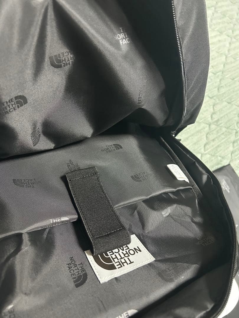 ノースフェイス30L SUPER PACK NM2DP00J リュック ブラック