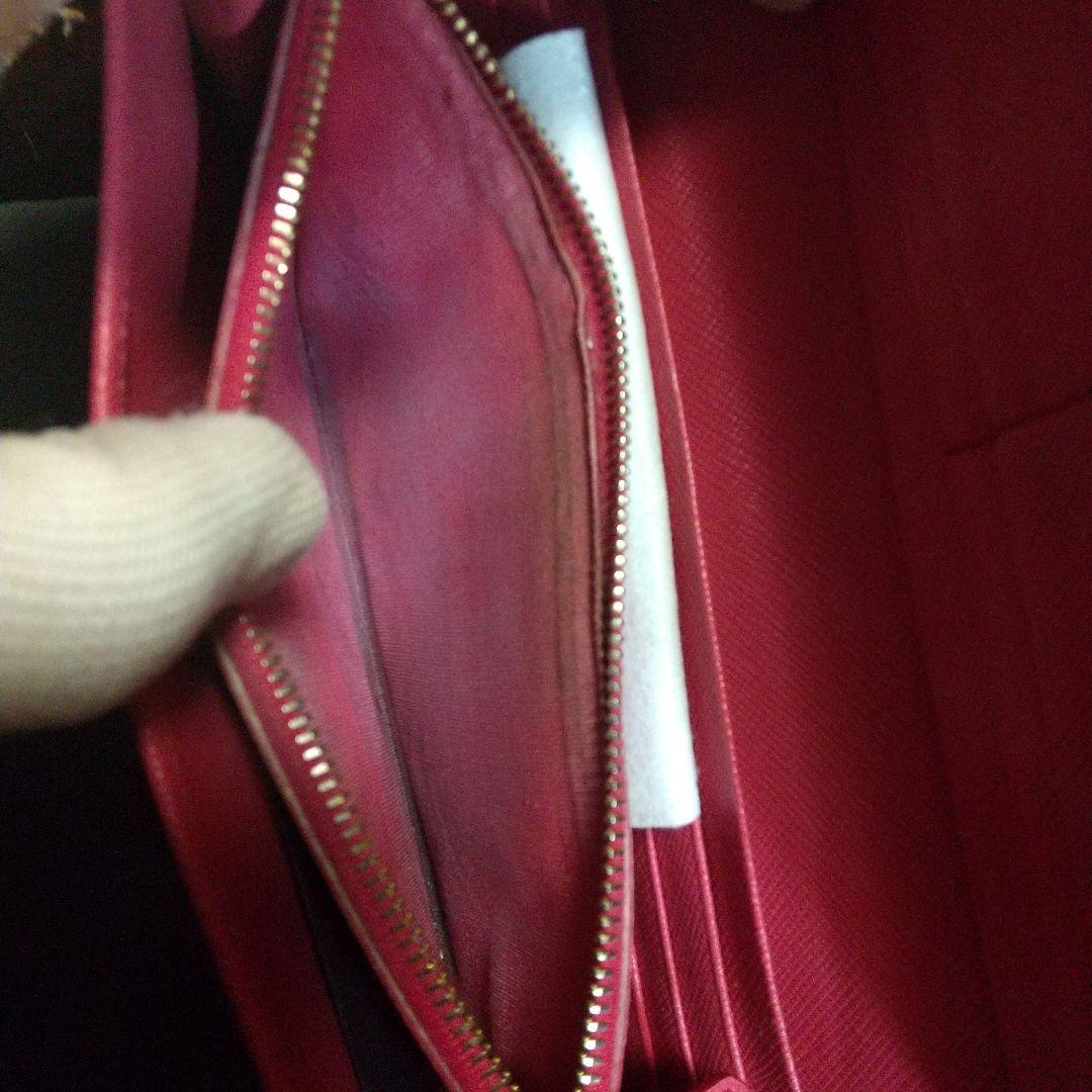 PRADAサフィアーノ レザーリボン付き 長財布 レッド系