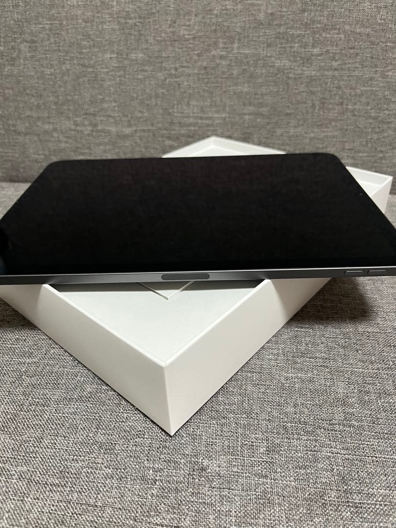 iPad Air 第4世代 64G スペースグレイ ほぼ未使用