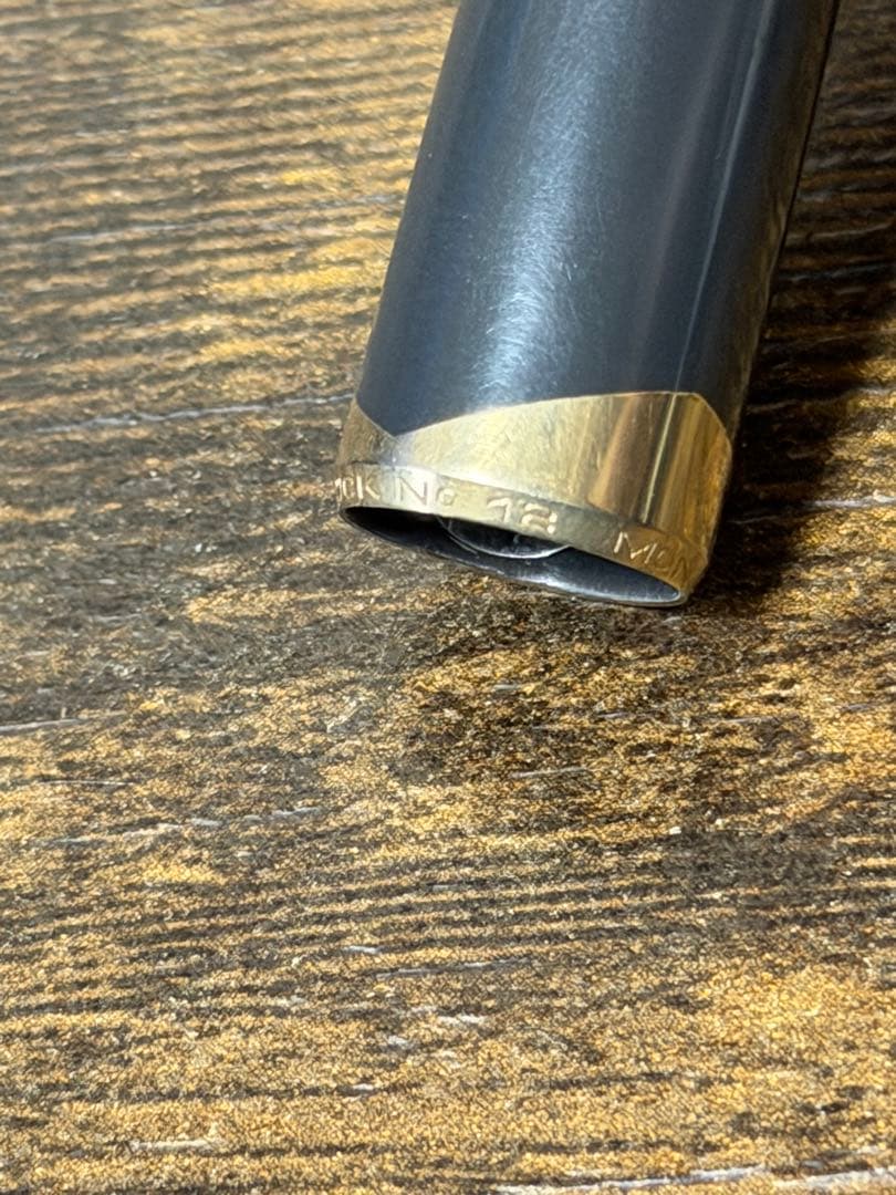 1960年代　グレー軸　モンブラン　No. 12 18c-750 万年筆　中細字