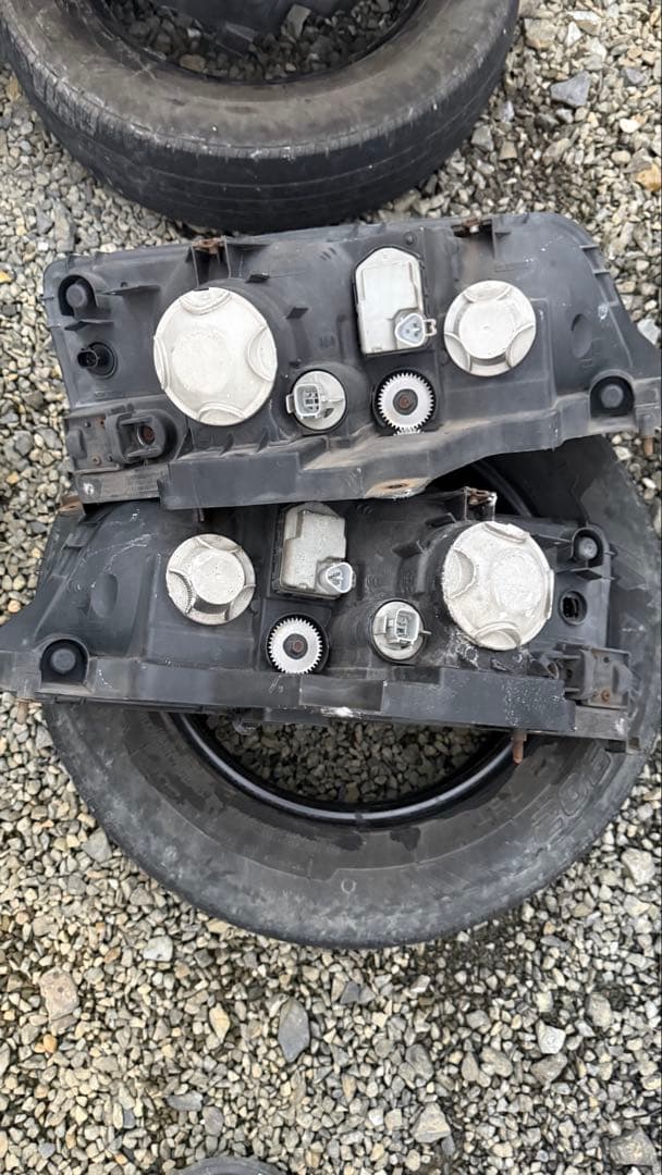 三菱ふそうファイターヘッドライト左右セット