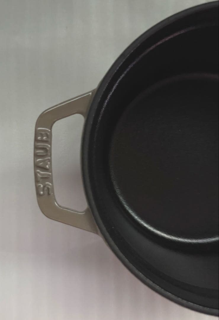 新品☆ピコ ココット ラウンド リネン 14cm 2個セット シリアルナンバー