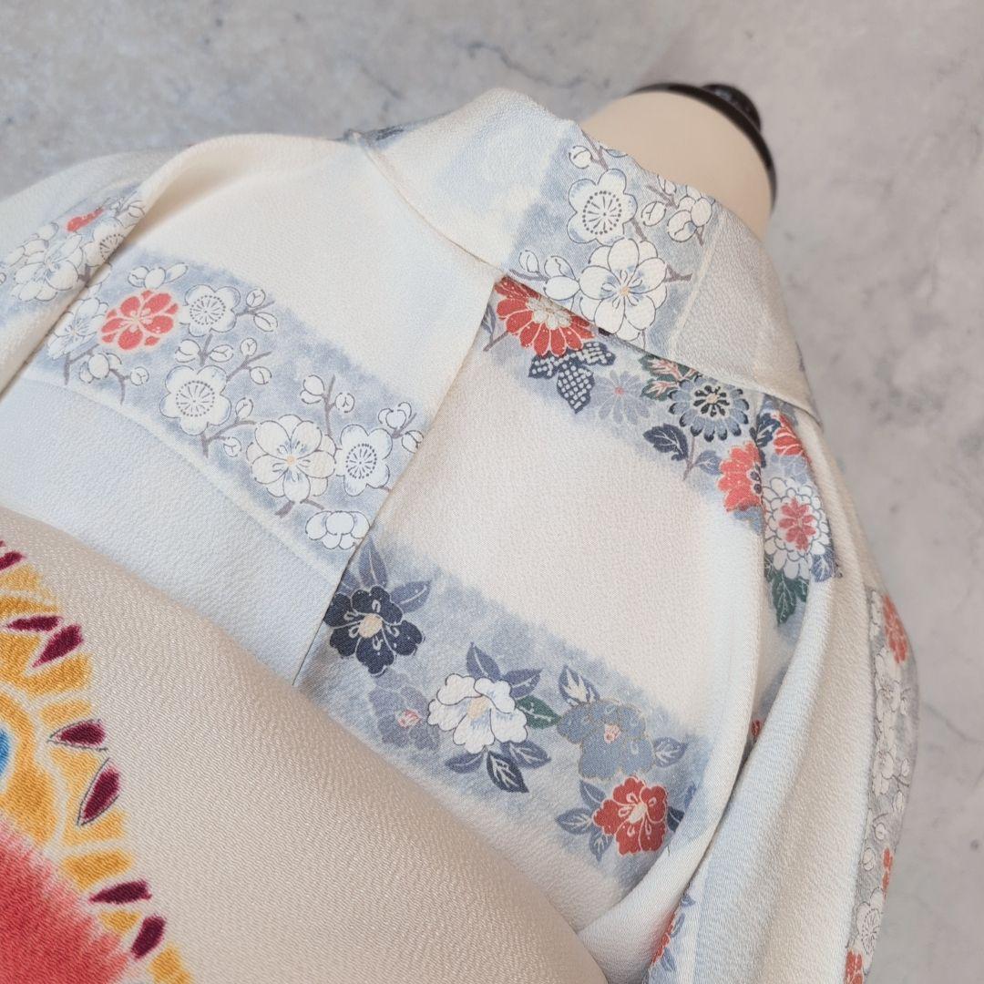 小紋　フルセット　着物　正絹　花　白地　可愛い　帯辻ヶ花　E2