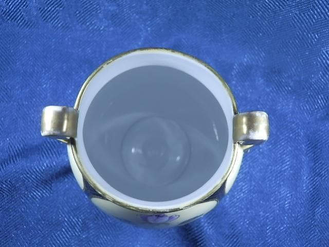 オールドノリタケ　花瓶　１９１０年　盛り上げ金彩　牡丹