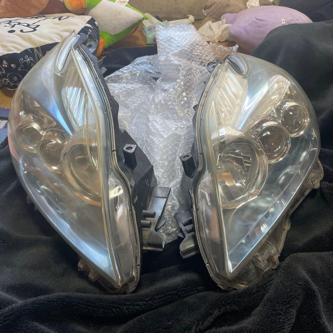 30 前期　プリウス LED ヘッドライト 左右セット コンピューター付き