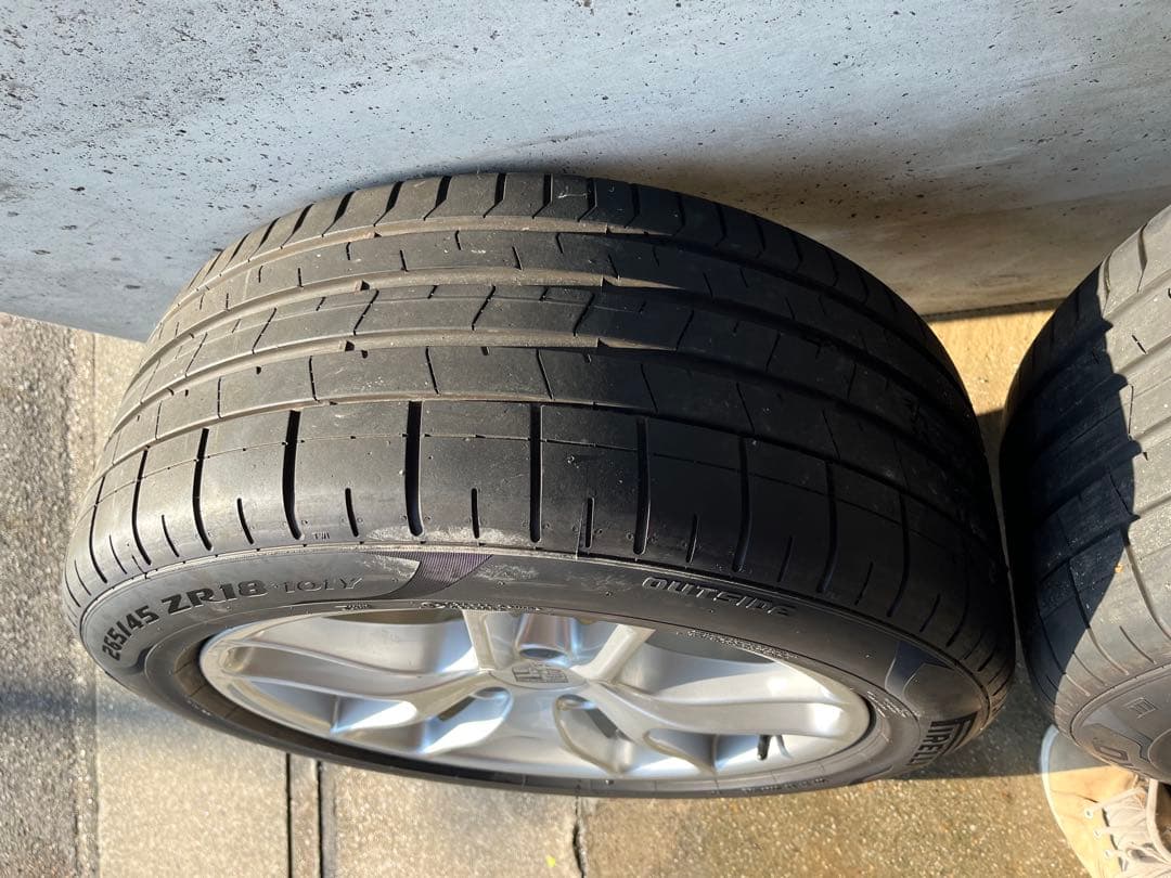 ぽめさん専用　ポルシェ　981ケイマン　18インチホイール　タイヤ