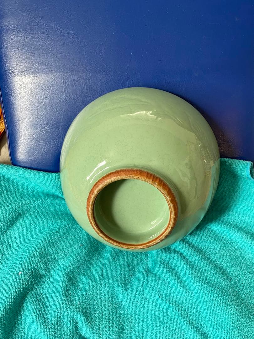 中国明時代龍泉窑深大碗箱付きサイズ高さ約13.5cm径24.5cm