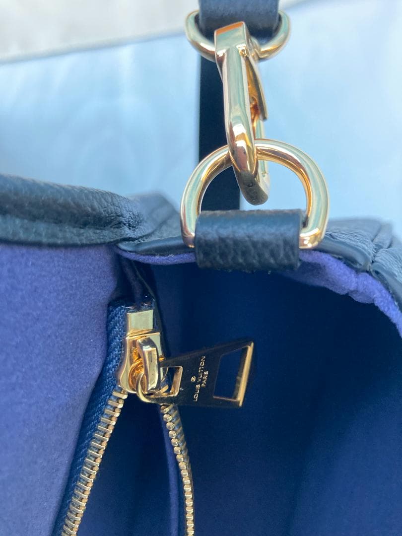 ディアヌ M46386 黒