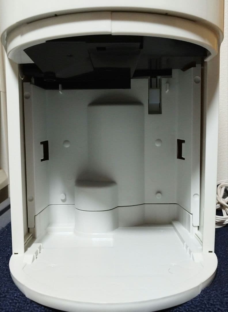 CORONA 除湿機 ホワイト