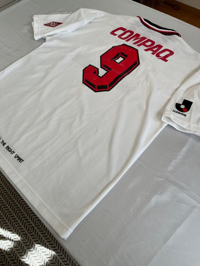 【美品 貴重】1997年 浦和レッズ アウェイ ユニフォーム NO.9サイズXL