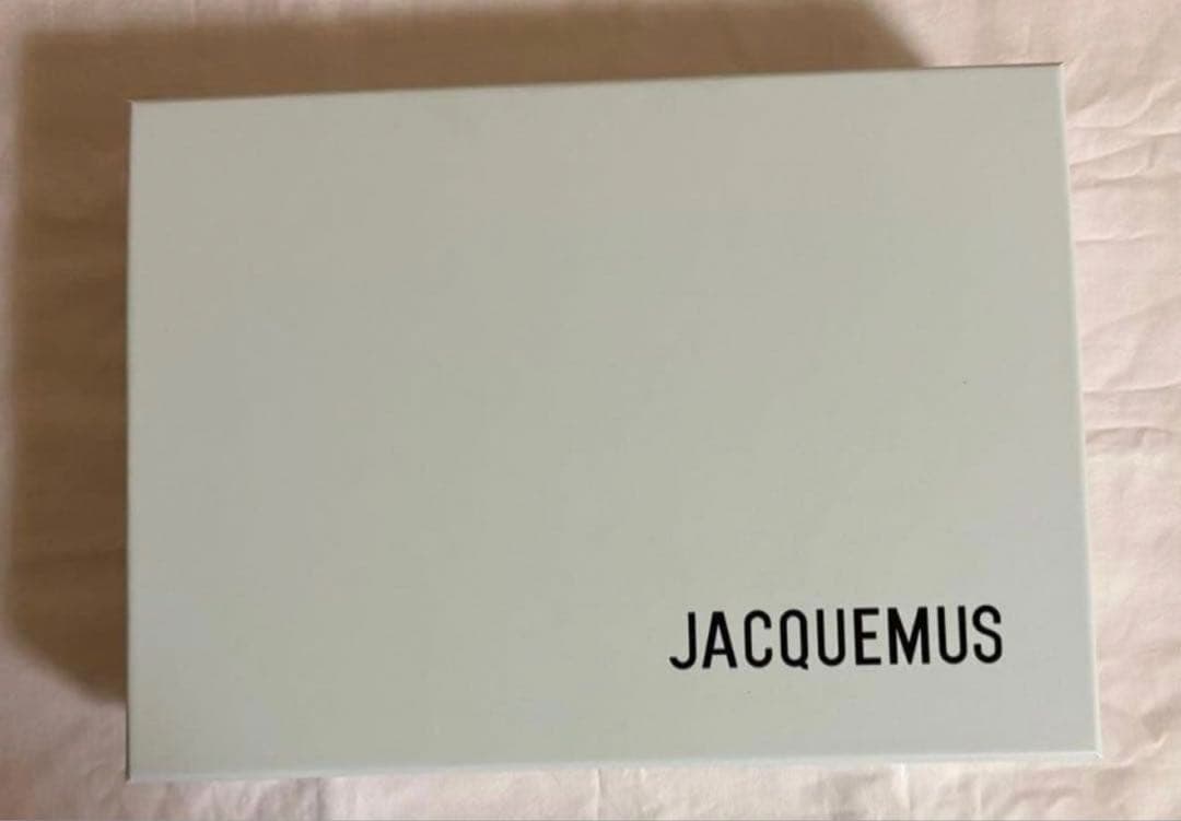 JACQUEMUS ブラックショルダーバッグ 28*4*12CM(箱無し)