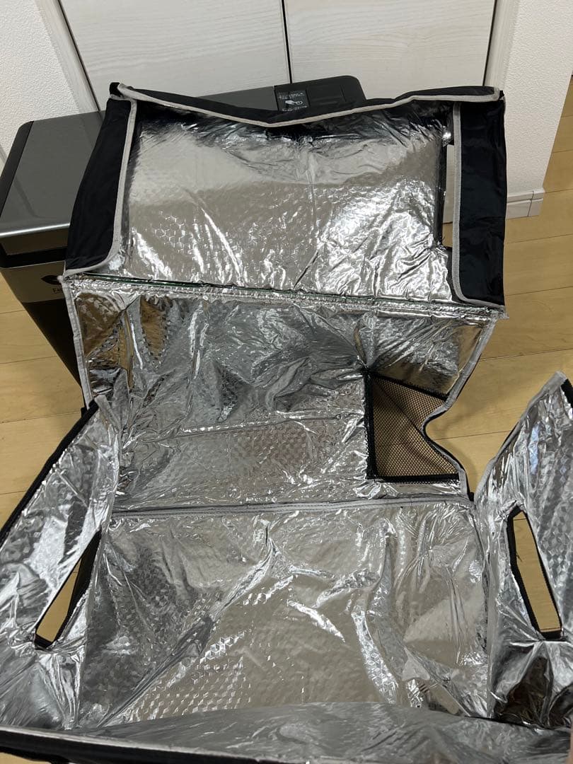 【美品】F40C4TMP ポータブル冷蔵 / 冷凍庫 12V / 24V車対応