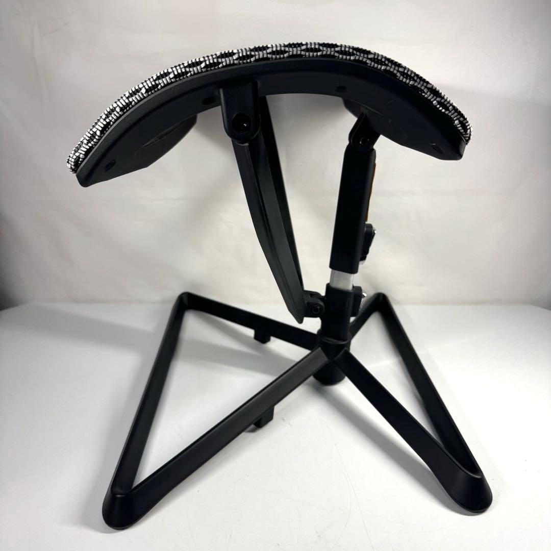 エルゴヒューマン Ergohuman 独立 オットマン グレー・ホワイト プロ